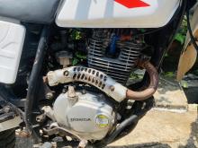 https://riyasewana.com/uploads/honda-xlr-125-511442319034.jpg