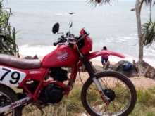 https://riyasewana.com/uploads/honda-xlr-125-71445094062.jpg