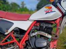 https://riyasewana.com/uploads/honda-xlr-162130713184.jpg