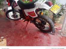 https://riyasewana.com/uploads/honda-xlr-171945404453.jpg
