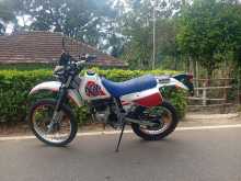 https://riyasewana.com/uploads/honda-xlr-231009124213.jpg