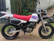 Honda XLR 250 1991 Motorbike