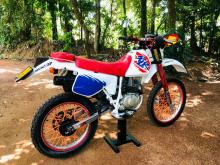 Honda XLR Self Start 2010 Motorbike