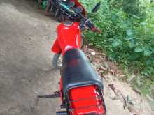 https://riyasewana.com/uploads/honda-xlr125-1122162913314.jpg