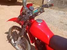 https://riyasewana.com/uploads/honda-xlr125-417173713614.jpg