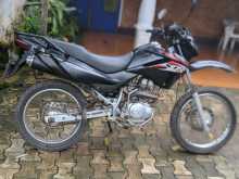 Honda XR 125 2012 Motorbike