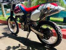 https://riyasewana.com/uploads/honda-xr-1318511113654.jpg