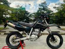 Honda XR 2002 Motorbike