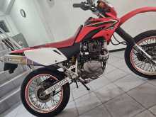 Honda XR 2015 Motorbike