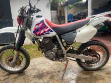 https://riyasewana.com/uploads/honda-xr-250-128194813362.jpg