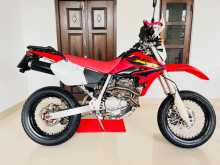 Honda XR 2009 Motorbike