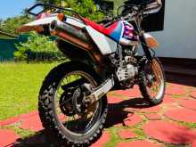 https://riyasewana.com/uploads/honda-xr-67183213574.jpg