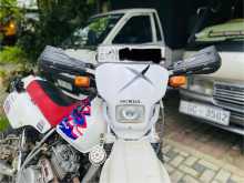 Honda Xr250 1999 Motorbike