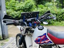 https://riyasewana.com/uploads/honda-xr250-2621212324322.jpg