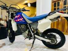 Honda Xr250 2011 Motorbike