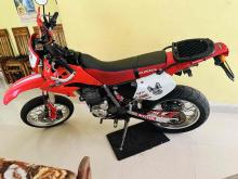 https://riyasewana.com/uploads/honda-xr250sm-1121360824253.jpg