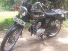 https://riyasewana.com/uploads/honda-yb50-1140243460362.jpg