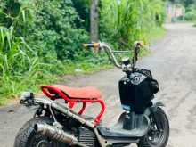 https://riyasewana.com/uploads/honda-zoomer-115151813892.jpg