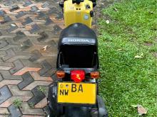 https://riyasewana.com/uploads/honda-zoomer-2413571924184.jpg