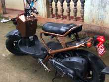 https://riyasewana.com/uploads/honda-zoomer-2813353813593.jpg