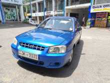 Hyundai Accent 2000 Car