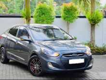 Hyundai Accent 2012 Car