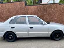 https://riyasewana.com/uploads/hyundai-accent-2000-2714094312594.jpg