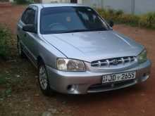 Hyundai Accent 2000 Car