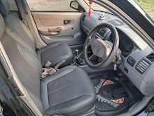 https://riyasewana.com/uploads/hyundai-accent-2001-292140712643.jpg