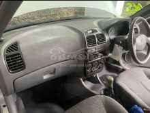 https://riyasewana.com/uploads/hyundai-accent-2001-307450112313.jpg