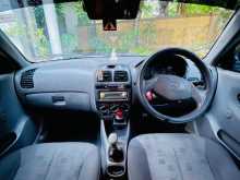 https://riyasewana.com/uploads/hyundai-accent-2004-147503912412.jpg