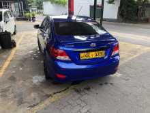 Hyundai Accent 2011 Car