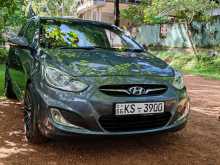 Hyundai Accent 2012 Car