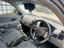 https://riyasewana.com/uploads/hyundai-accent-271006146364.jpg