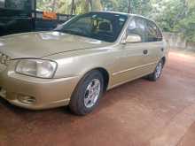 Hyundai Accent 2000 Car