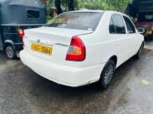 Hyundai Accent 2000 Car