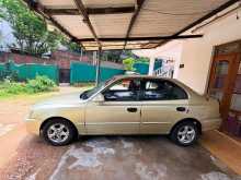 Hyundai Accent 2000 Car