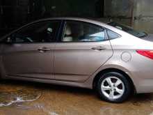 https://riyasewana.com/uploads/hyundai-accent-crdi-2011-2416523812734.jpg