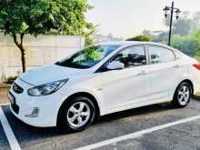 https://riyasewana.com/uploads/hyundai-accent-crdi-298445922162.jpg