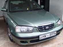 Hyundai Elantra 2000 Car