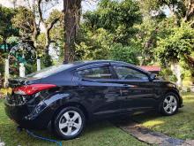 Hyundai Elantra 2011 Car
