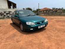 Hyundai Elantra 2000 Car