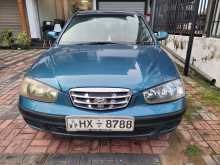 Hyundai Elantra 2000 Car