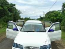 Hyundai Elantra 2000 Car