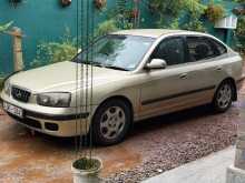 Hyundai Elantra 2001 Car
