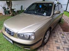 Hyundai Elantra 2000 Car