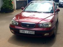 Hyundai Elantra 2000 Car