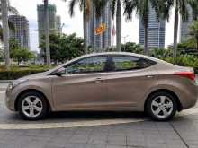 Hyundai Elantra 2013 Car