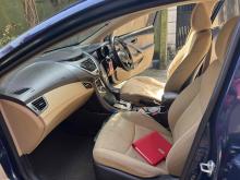 https://riyasewana.com/uploads/hyundai-elantra-510362124541.jpg