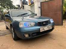 Hyundai ELANTRA 2000 Car